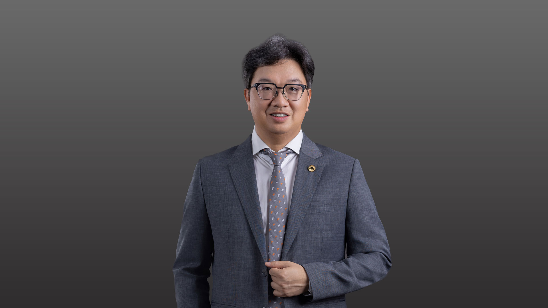 Mr. Nguyen Hoang Linh
